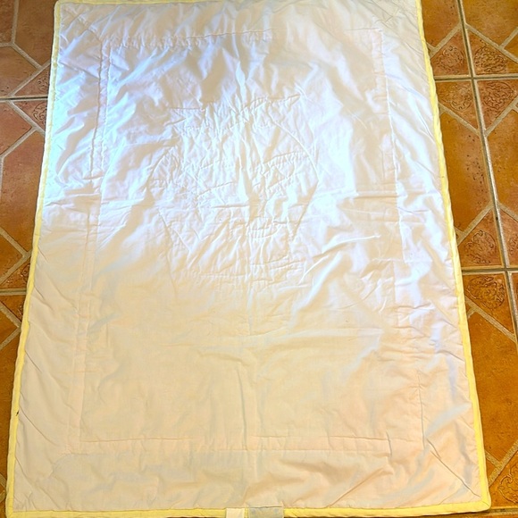 Vintage A Little Angel Teddy Bear & Bunny in a Hot Air Balloon Baby Crib Quilt - Picture 6 of 7